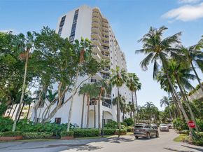 3610 Yacht Club Dr 508, Aventura FL 33180