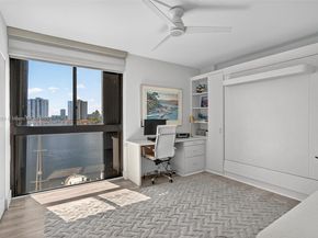 3610 Yacht Club Dr 508, Aventura FL 33180