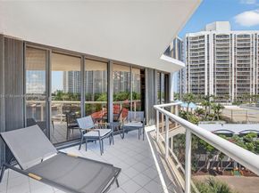 3610 Yacht Club Dr 508, Aventura FL 33180
