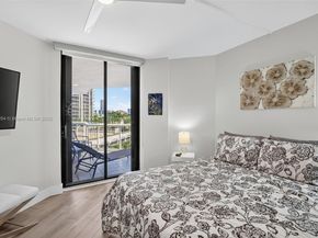 3610 Yacht Club Dr 508, Aventura FL 33180