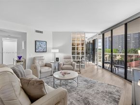 3610 Yacht Club Dr 508, Aventura FL 33180