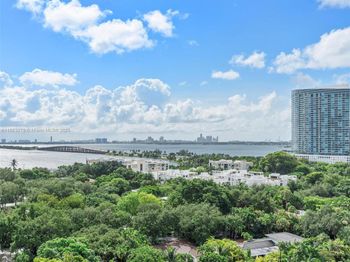 4250 Biscayne Blvd