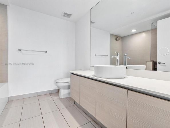 4250 Biscayne Blvd 1416, Miami FL 33137