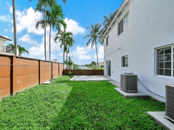 13649 SW 142nd Ter, Miami FL 33186