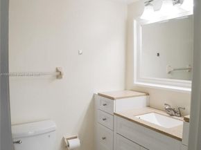 733 SE 1st Way 206, Deerfield Beach FL 33441
