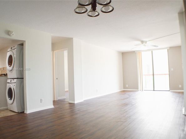 733 SE 1st Way 206, Deerfield Beach FL 33441