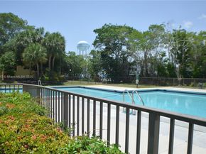 733 SE 1st Way 206, Deerfield Beach FL 33441