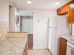 733 SE 1st Way 206, Deerfield Beach FL 33441