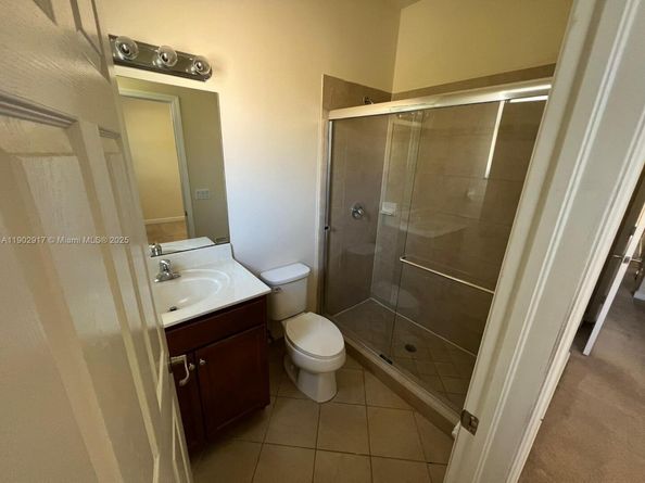 3215 SE 5th St 3215, Homestead FL 33033