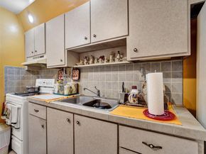 2770 NW 193rd Ter, Miami Gardens FL 33056