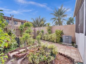 2770 NW 193rd Ter, Miami Gardens FL 33056