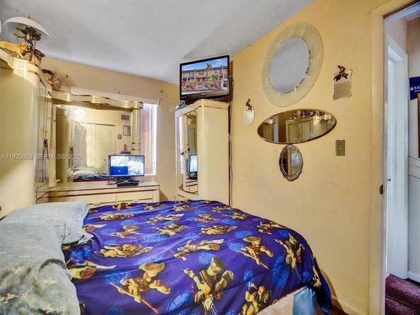 2770 NW 193rd Ter, Miami Gardens FL 33056