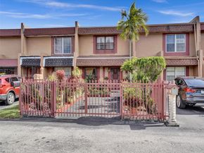 2770 NW 193rd Ter, Miami Gardens FL 33056