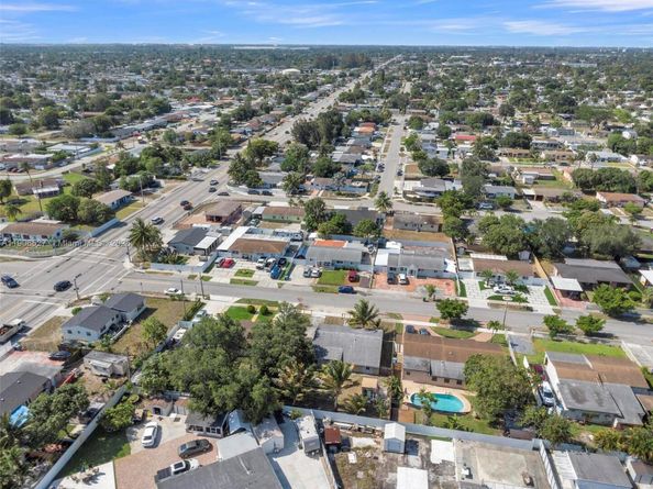 3610 NW 171st St, Miami Gardens FL 33056