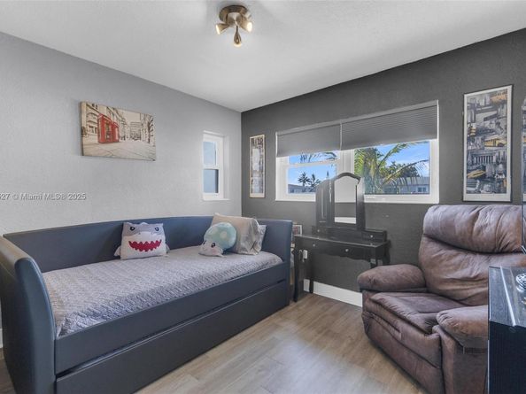 3610 NW 171st St, Miami Gardens FL 33056