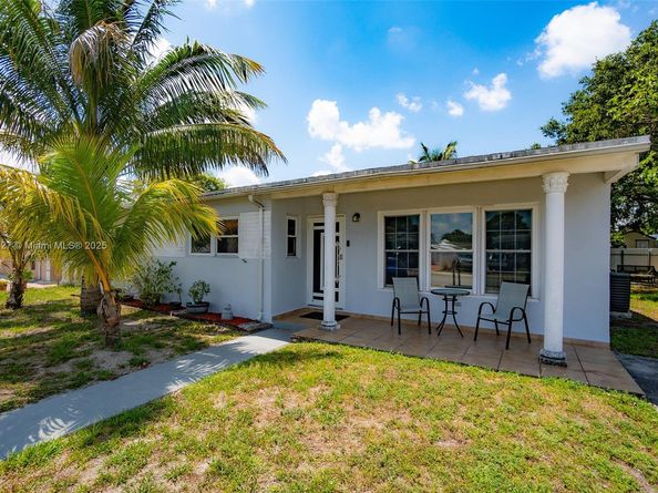 3610 NW 171st St, Miami Gardens FL 33056