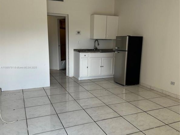 26 Diplomat Parkway 2248, Hallandale Beach FL 33009