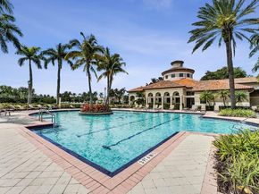 1385 Harbor Vw E, Hollywood FL 33019