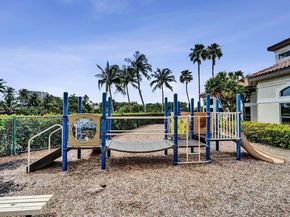 1385 Harbor Vw E, Hollywood FL 33019