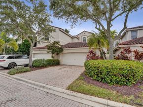 1385 Harbor Vw E, Hollywood FL 33019