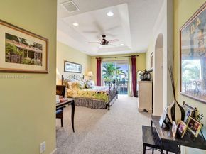 1385 Harbor Vw E, Hollywood FL 33019