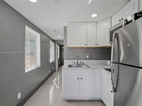 1780 NW 49th St, Miami FL 33142