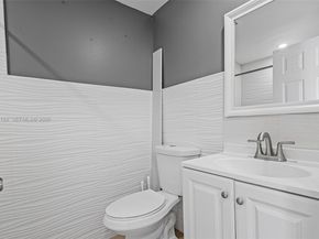 1780 NW 49th St, Miami FL 33142