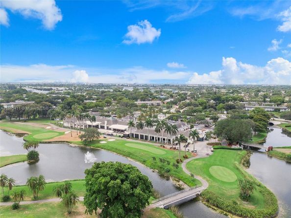 2502 Antigua Ter F4, Coconut Creek FL 33066