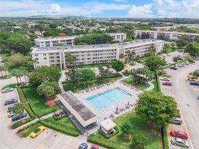 2502 Antigua Ter F4, Coconut Creek FL 33066