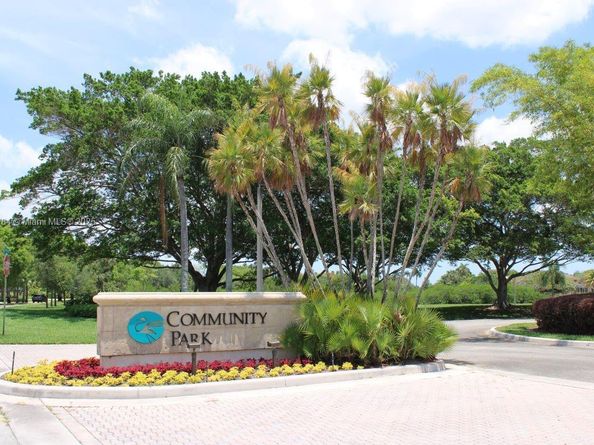 18018 SW 30th Ct, Miramar FL 33029