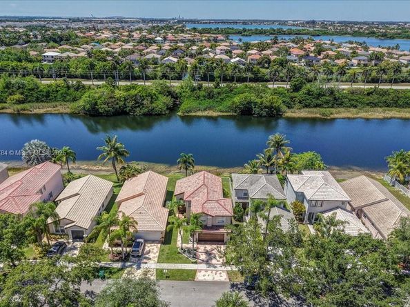 18018 SW 30th Ct, Miramar FL 33029