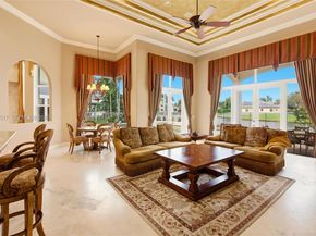 3250 W Stonebrook Cir, Davie FL 33330