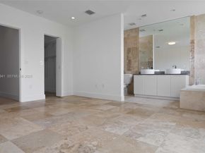 7004 NE 5th Ave, Miami FL 33138