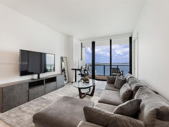 480 NE 31st St 1502, Miami FL 33137