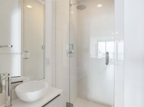 480 NE 31st St 1502, Miami FL 33137