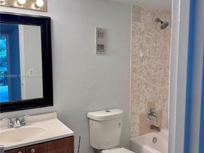 16950 W Dixie Hwy A232 Hwy 232, North Miami Beach FL 33160