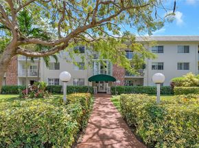 240 Galen Dr 308, Key Biscayne FL 33149