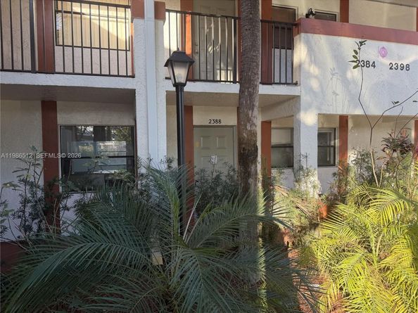 2388 Coral Springs Dr 2388, Coral Springs FL 33065