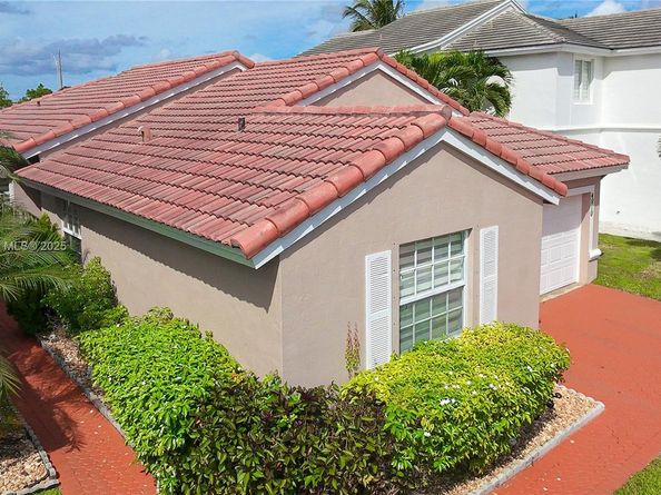 4810 SW 153rd Ter, Miramar FL 33027