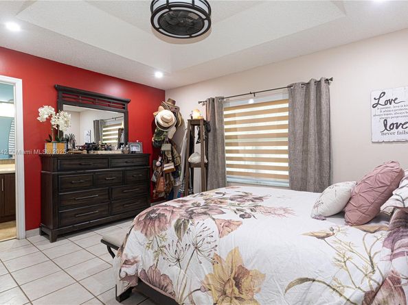 4810 SW 153rd Ter, Miramar FL 33027