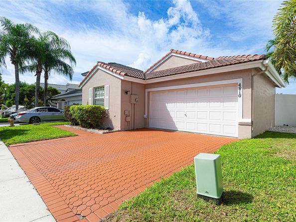 4810 SW 153rd Ter, Miramar FL 33027
