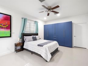 17490 SW 70th Pl, Southwest Ranches FL 33331