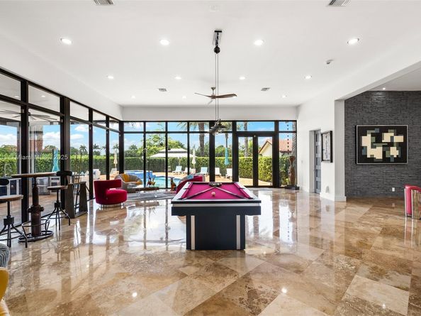 17490 SW 70th Pl, Southwest Ranches FL 33331