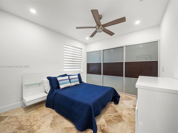 17490 SW 70th Pl, Southwest Ranches FL 33331