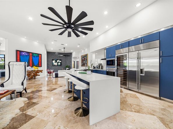 17490 SW 70th Pl, Southwest Ranches FL 33331