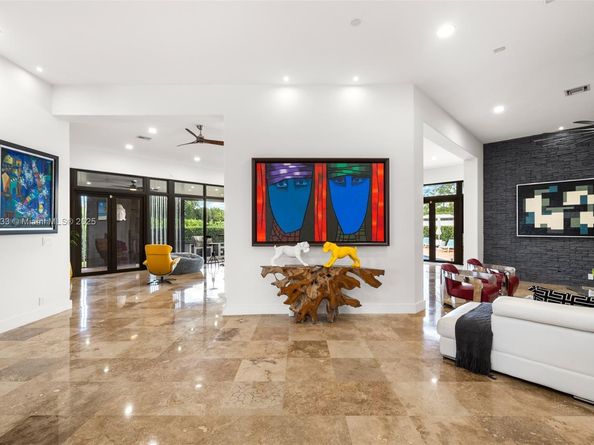 17490 SW 70th Pl, Southwest Ranches FL 33331