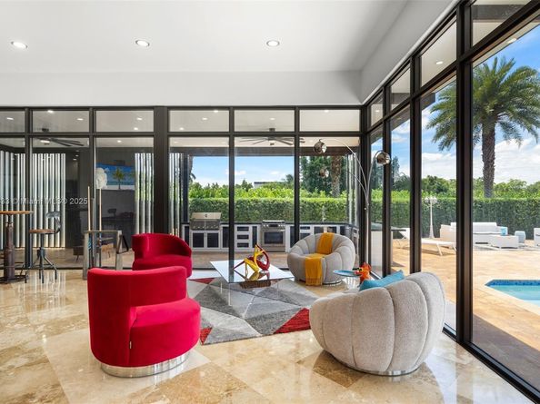 17490 SW 70th Pl, Southwest Ranches FL 33331