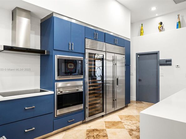 17490 SW 70th Pl, Southwest Ranches FL 33331