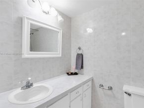 5800 SW 127th Ave 2203, Miami FL 33183
