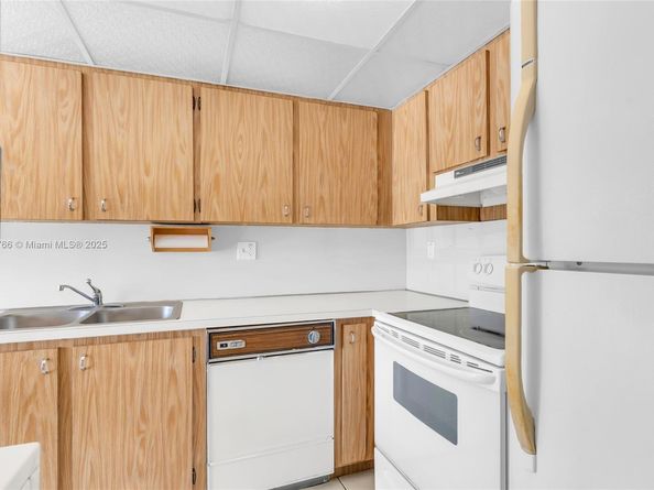 5800 SW 127th Ave 2203, Miami FL 33183